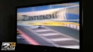 <em>Real Racing 2 HD</em> Turns Your iPad 2 Into A Console (And A Steering Wheel)